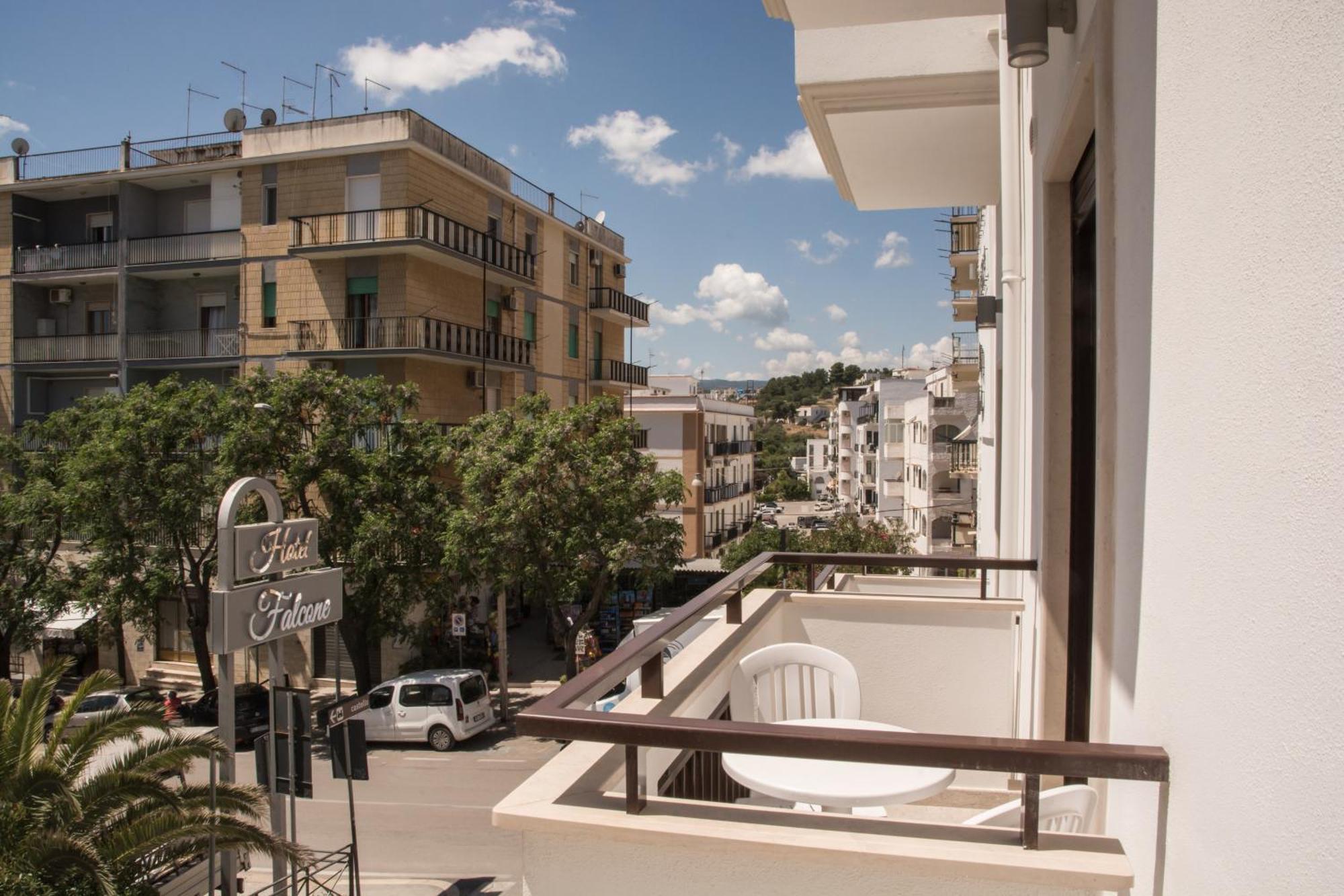 Hotel La Caravella Vieste Quarto foto